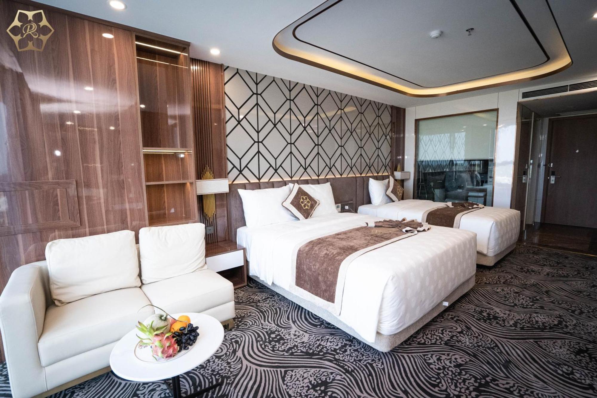 Cua Dong Luxury Hotel ヴィン エクステリア 写真