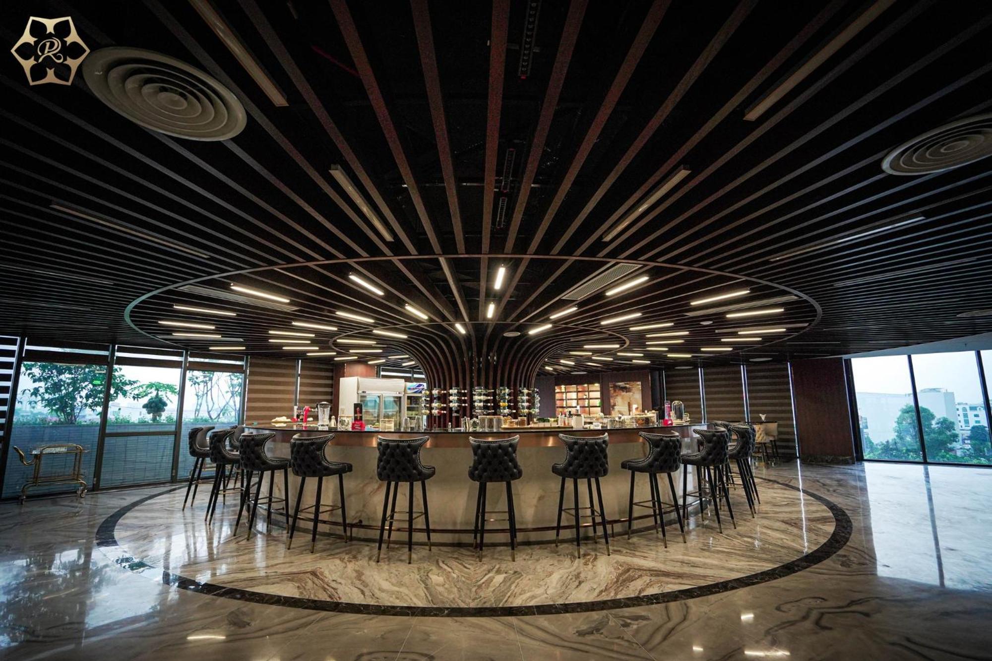 Cua Dong Luxury Hotel ヴィン エクステリア 写真