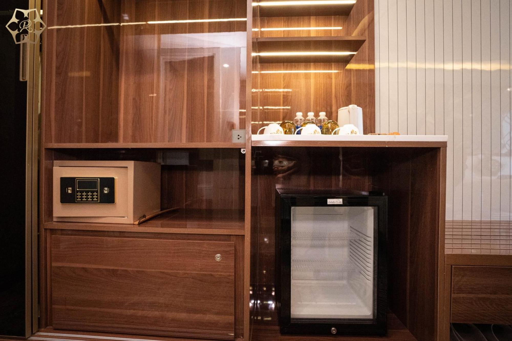 Cua Dong Luxury Hotel ヴィン エクステリア 写真