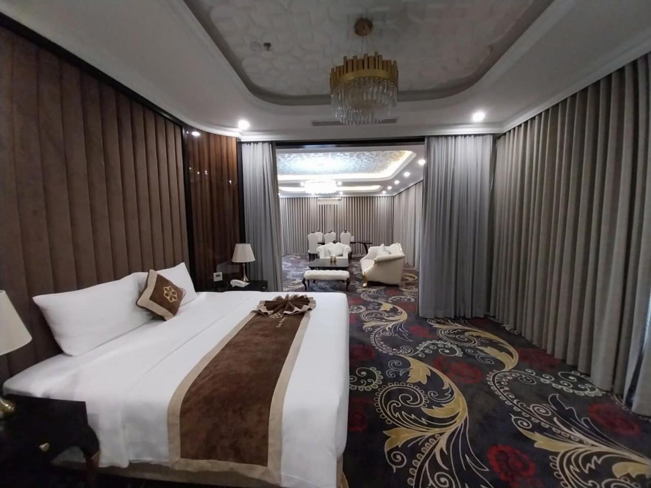 Cua Dong Luxury Hotel ヴィン エクステリア 写真